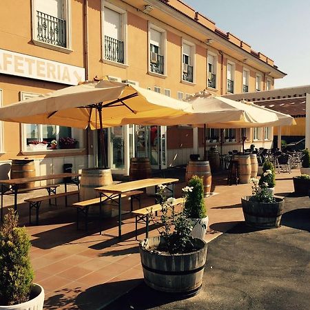 Hotel Los Toreros Del Trabancos Сьете-Иглесьяс-де-Трабанкос Экстерьер фото